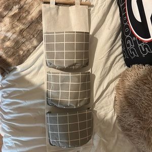 3 compartment hanging storage organizer